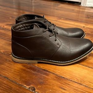 Men’s Chukka/ Chelsea Boots